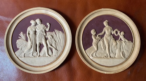 Sculpture bas relief - , à