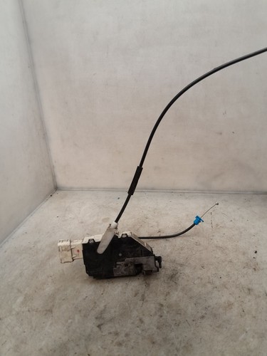 Serrure porte avant droit