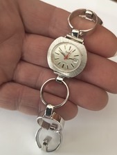 MONTRE DE POIGNET DAME 1960