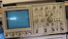 Tektronix 2465 300MHz Oscilloscope