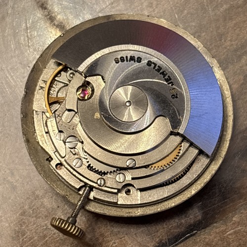 Mouvement montre eta 2472 - mouvement,