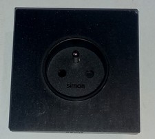 SIMON 100 prise 2P+T noire , bloc complet Bien lire descriptif