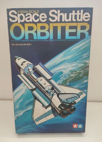 Tamiya space shuttle - space,