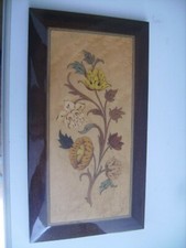 Joli tableau en bois laqué