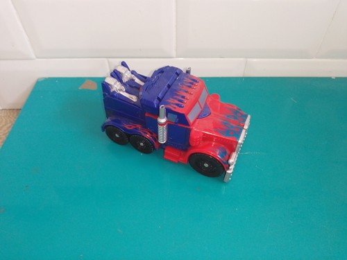 Figurine transformers hasbro - figurine,