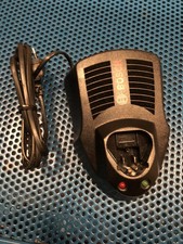 Chargeur de Batterie 12 V Bosh