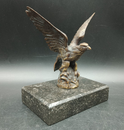 Sculpture aigle royal - aigle,