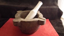 Mortier en Pierre naturelle avec son pilon en porcelaine art Populaire Pharmacie