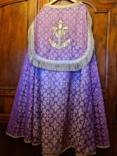 Chape pretre xix violet - chape, xix,violet