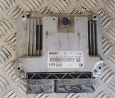Calculateur moteur BOSCH -