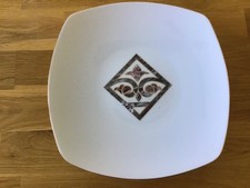 Assiette porcelaine création