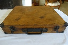 mallette de peintre ancienne