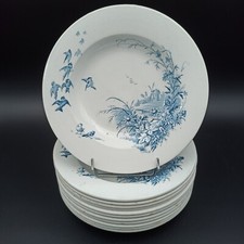 12 ASSIETTES CREUSES EN