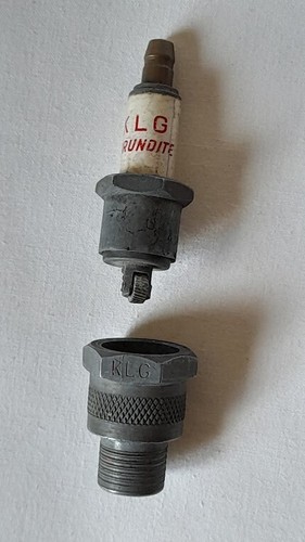 Ancien briquet essence en - briquet, À