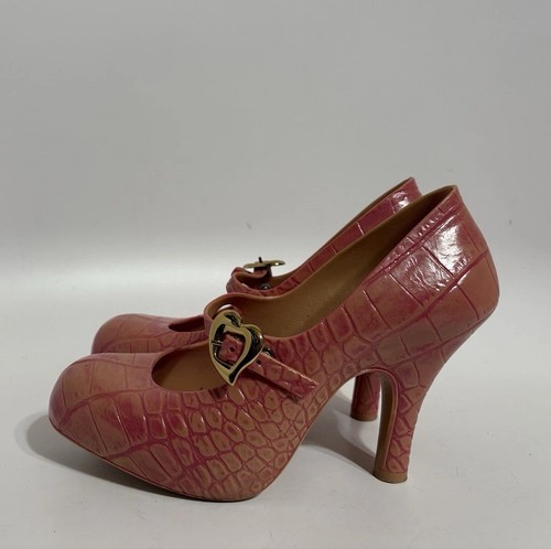 Vtg vivienne westwood - vivienne, x