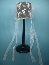 Coiffe bretonne brodée " borledenn " costume glazic Quimper