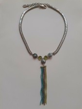 Beau collier mi-long