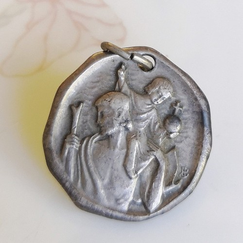 Ancienne médaille - ancienne, de