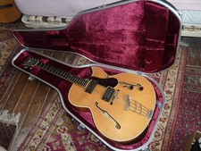 Hofner Jazz guitare archtop