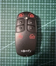 Télécommande 4 boutons SOMFY 617-04 – pour centrale alarme sans fil 🔐