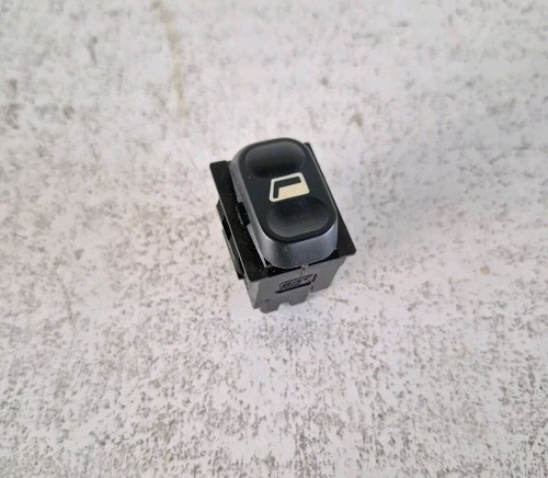 Bouton leve vitre - leve, droit