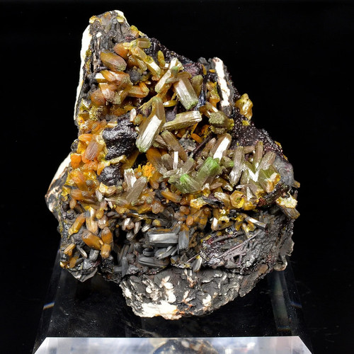 Pyromorphite sur barytine - ,
