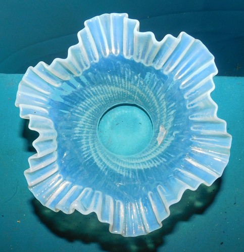 Ancienne tulipe verre - tulipe,