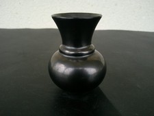 VASE MINIATURE  EN CERAMIQUE