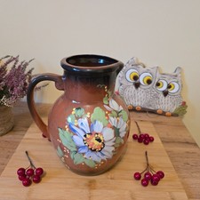 Pichet émaillé en argile