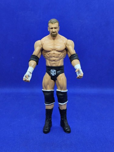 Triple wwe wrestling - triple,