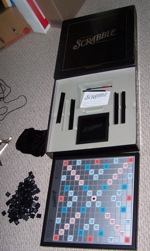 Used scrabble onyx edition - used,