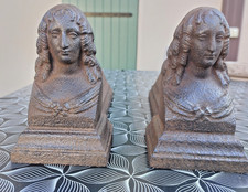 PAIRE DE CHENETS DE CHEMINÉE