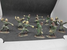 DC plomb creux lot 12 soldats