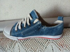 chaussure style tennis en jean délavé pointure 35