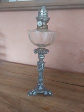 Lampe à pétrole pied bronze