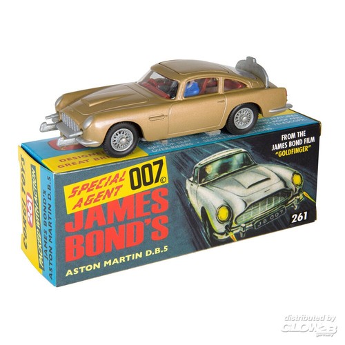 James bond aston martin - james,
