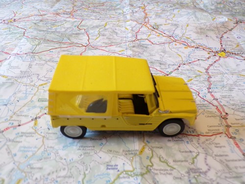 Citroën méhari plage jaune - citroËn,