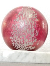 Superbe Vase Royal Brierley Studio en Verre d’Art Iridescent Rose & Blanc 