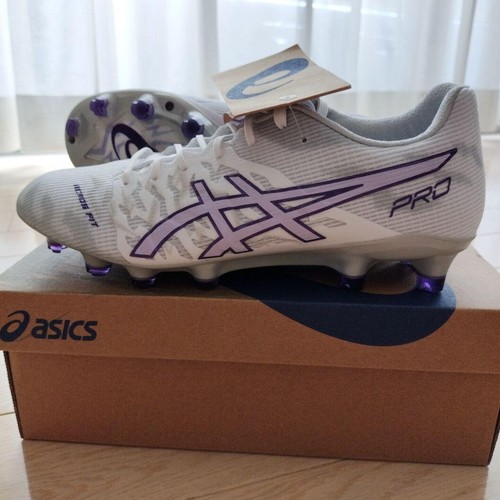 Chaussures football asics - de,