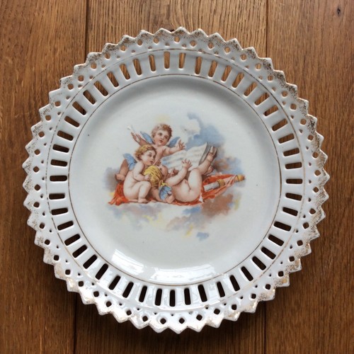 Assiette ajourée - assiette, de