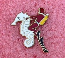 T19 Pins PLONGÉE Plongeur HIPPOCAMPE Ponthierry Seahorse SCUBA DIVING lapel pin