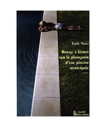 Rouge levres sur - rouge, a