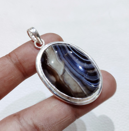 Pendentif pierre précieuse - pendentif, en