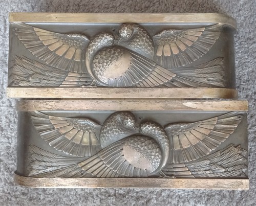 Paire plaques frise art - plaques,