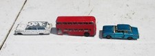 Lot 3 voitures Matchbox en l'état ambulance bus anglais Ford Cortina