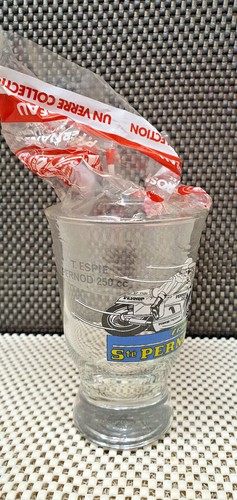 Ancien verre pub pernod - ancien,
