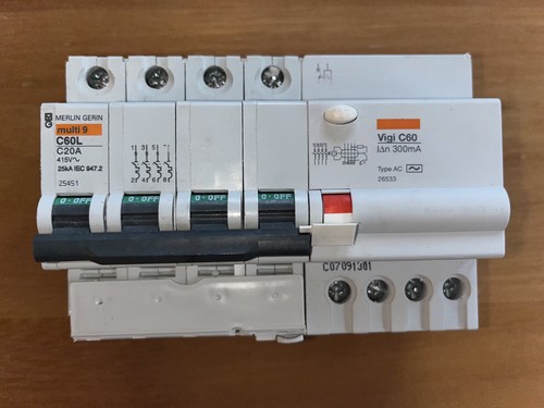 Disjoncteur differentiel - disjoncteur,