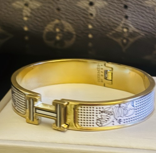 Hermès inspired enamel - hermès, h