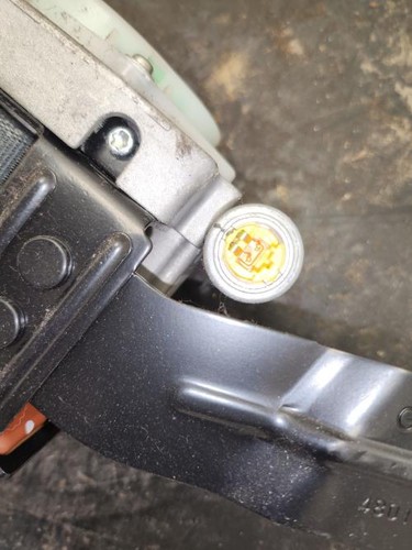 Ceinture avant droit nissan - droit,