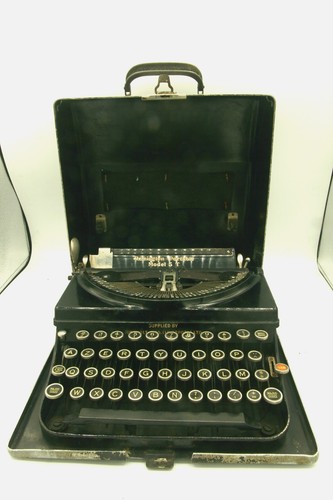 Machine écrire remington - à,
